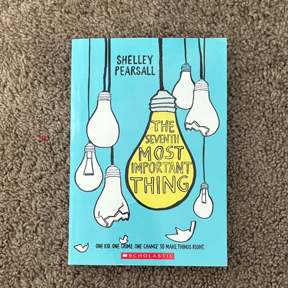 Shelley Pearsall The Seventh Most Important Thing - Turquoise & Yellow Book